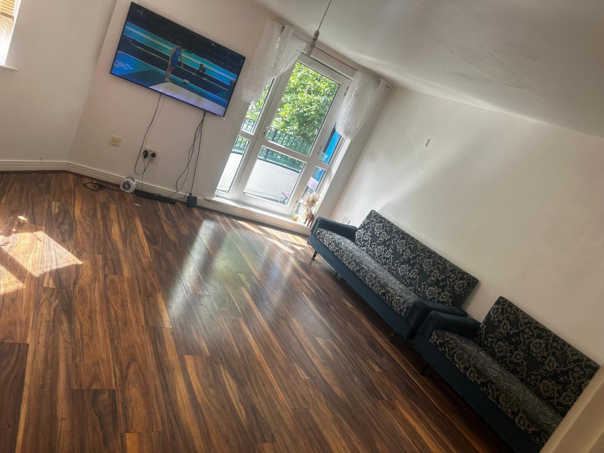 The Moorings Apartment